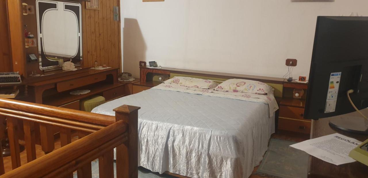 Casa Vacanze Mingos Lodio Di La Carpineta Exteriér fotografie