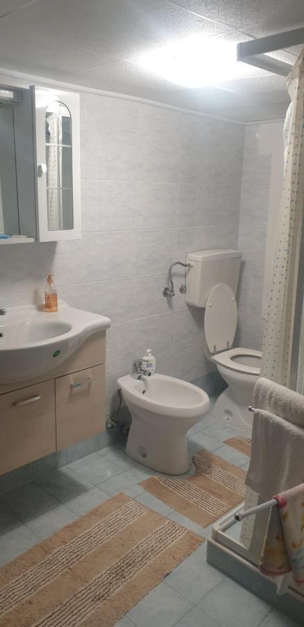 Casa Vacanze Mingos Lodio Di La Carpineta Exteriér fotografie